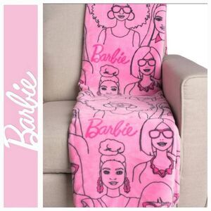 Barbie Can Be Barbie Throw Blanket